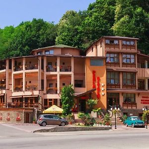 Hotel Perla Oltului